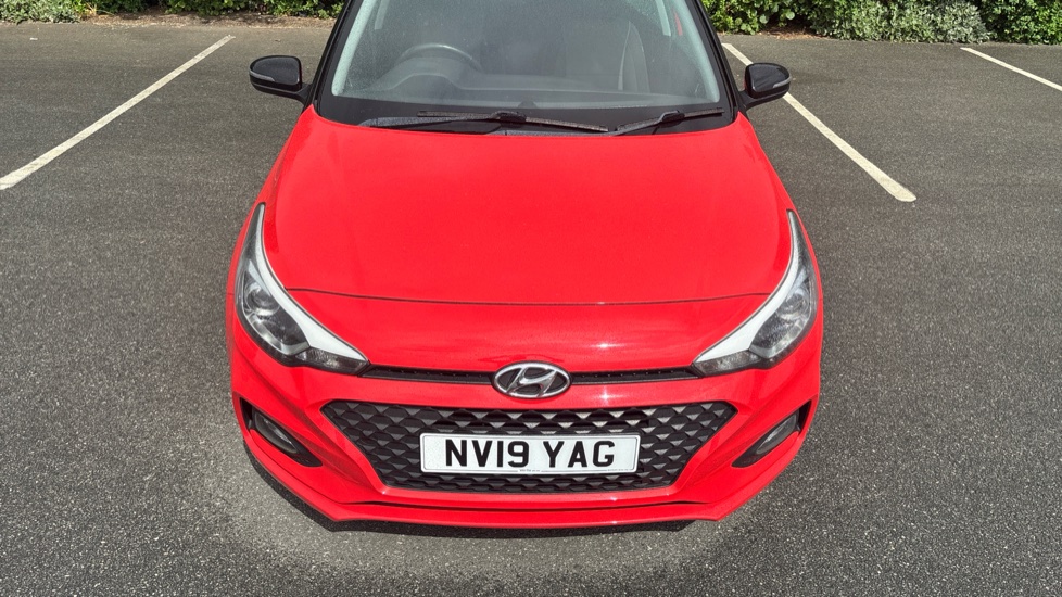 Hyundai i20 1.2 MPi Play 5dr Petrol Hatchback - Image 8