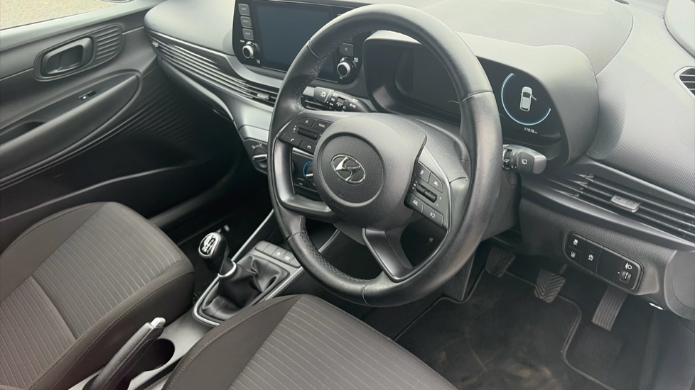 Hyundai i20 1.0T GDi 48V MHD SE Connect 5dr Petrol Hatchback - Image 11