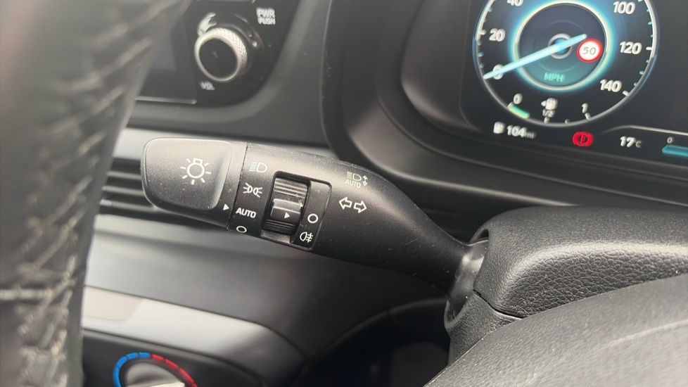 Hyundai i20 1.0T GDi 48V MHD SE Connect 5dr Petrol Hatchback - Image 27