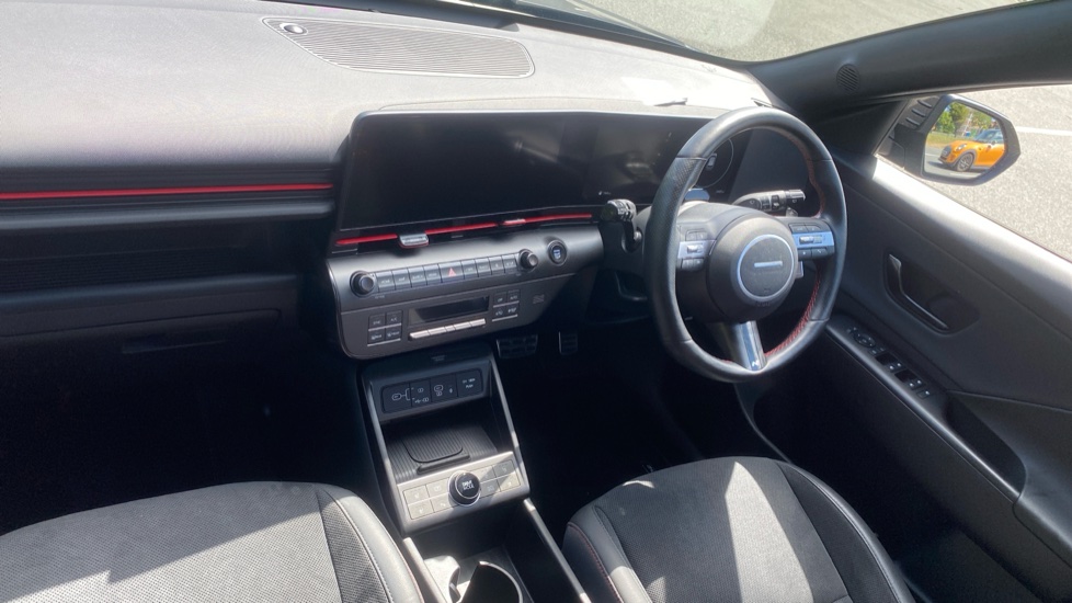 Hyundai KONA 1.6 GDi Hybrid N Line S 5dr DCT Hybrid Hatchback - Image 9