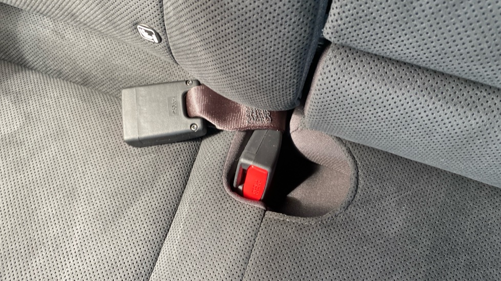 Hyundai KONA 1.6 GDi Hybrid N Line S 5dr DCT Hybrid Hatchback - Image 17