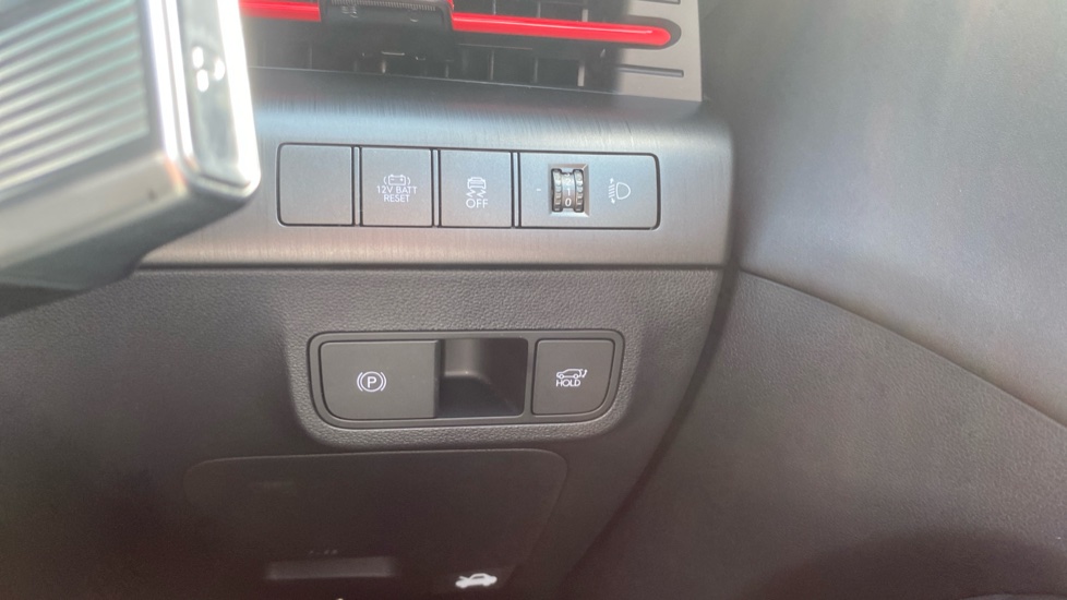 Hyundai KONA 1.6 GDi Hybrid N Line S 5dr DCT Hybrid Hatchback - Image 24