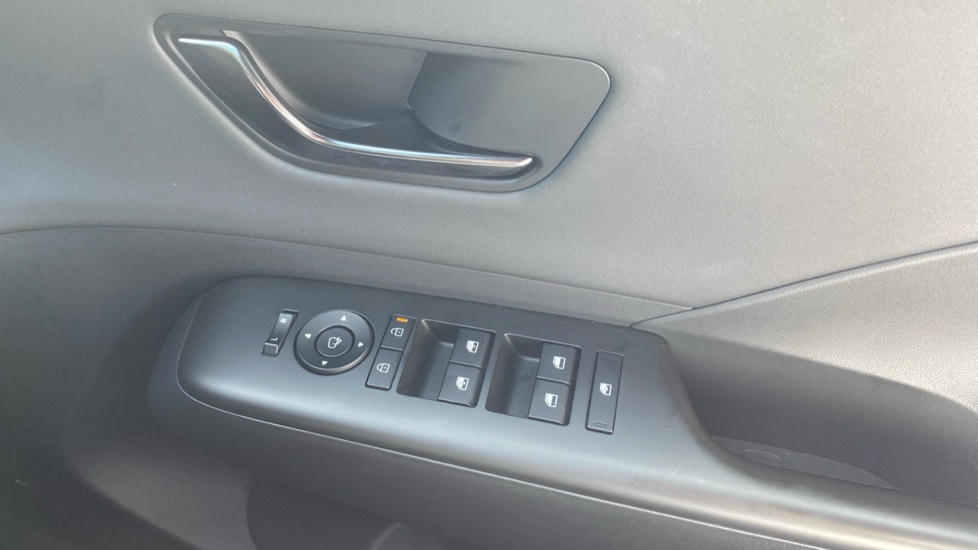 Hyundai KONA 1.6 GDi Hybrid N Line S 5dr DCT Hybrid Hatchback - Image 25