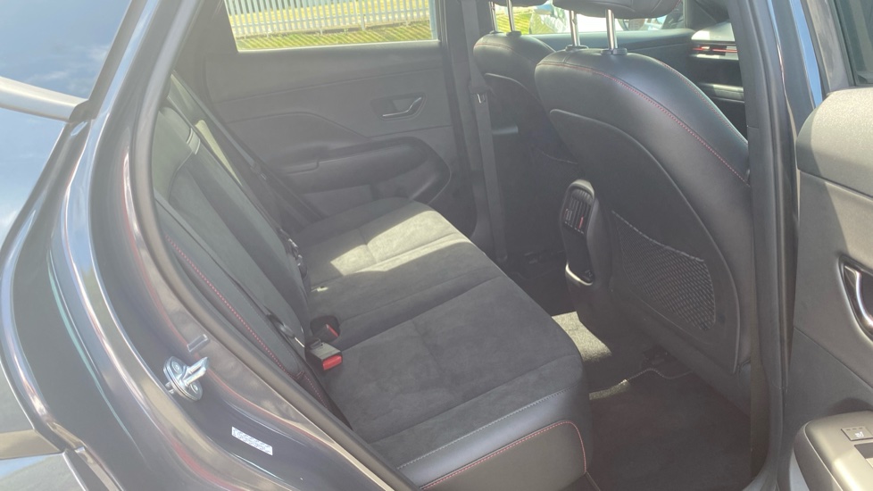 Hyundai KONA 1.6 GDi Hybrid N Line S 5dr DCT Hybrid Hatchback - Image 33