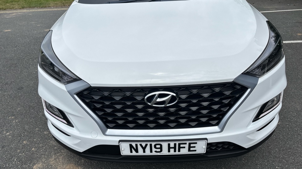Hyundai TUCSON 1.6 GDi S Connect 5dr 2WD Petrol Estate - Image 8