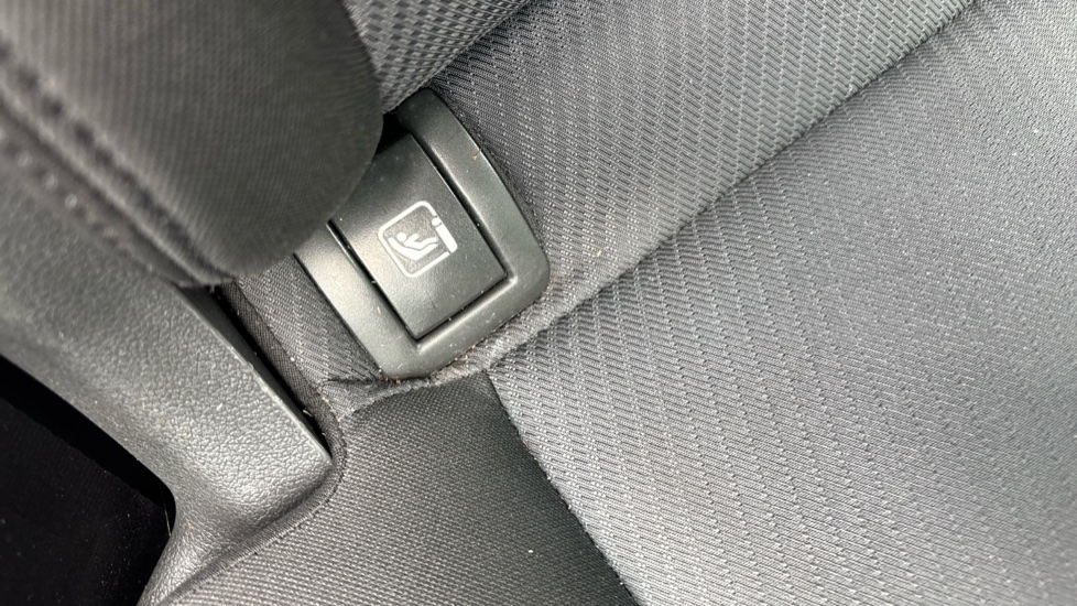 Hyundai TUCSON 1.6 GDi S Connect 5dr 2WD Petrol Estate - Image 37