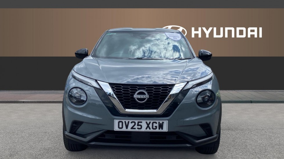 Nissan Juke 1.0 DiG-T N-Connecta 5dr DCT Petrol Hatchback - Image 3
