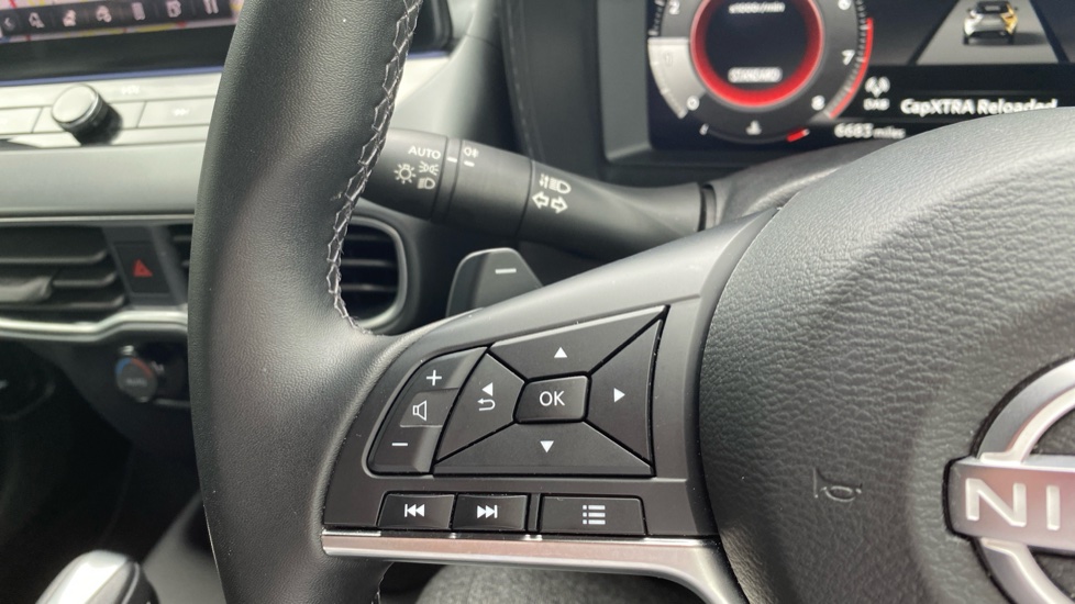 Nissan Juke 1.0 DiG-T N-Connecta 5dr DCT Petrol Hatchback - Image 21