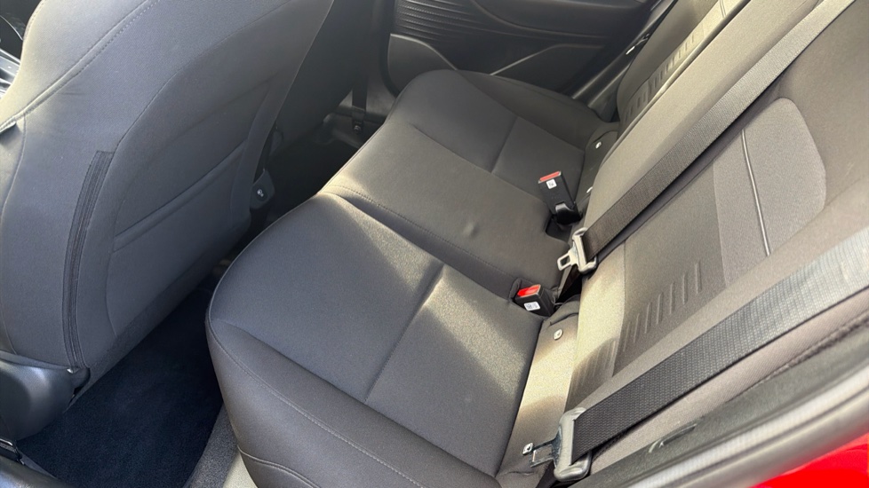Hyundai BAYON 1.0 TGDi Premium 5dr DCT Petrol Hatchback - Image 16