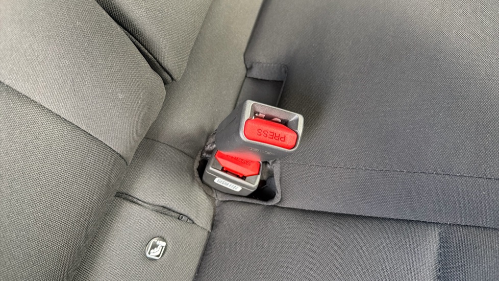 Hyundai BAYON 1.0 TGDi Premium 5dr DCT Petrol Hatchback - Image 17
