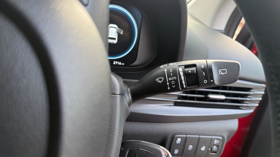 Hyundai BAYON 1.0 TGDi Premium 5dr DCT Petrol Hatchback - Image 38