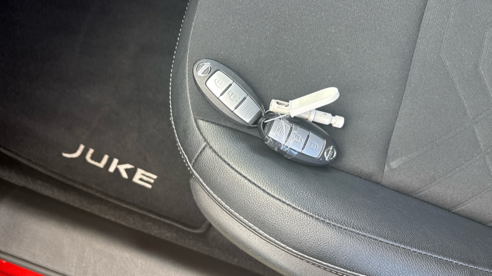 Nissan Juke 1.0 DiG-T 114 Tekna 5dr Petrol Hatchback - Image 20