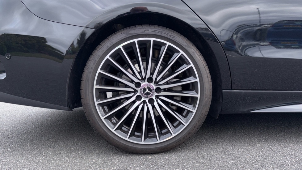 Mercedes-Benz C-Class C200 AMG Line Premium Plus 4dr 9G-Tronic Petrol Saloon - Image 7