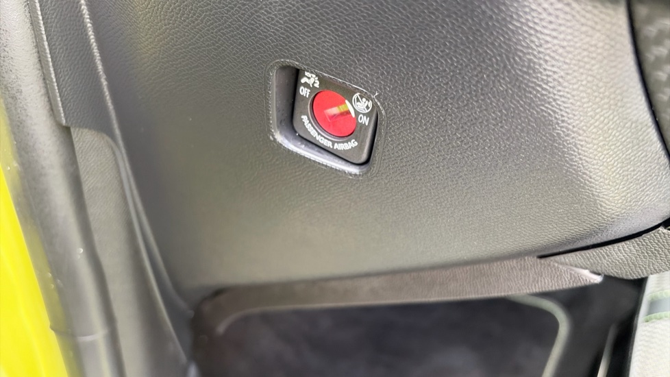 Peugeot 208 1.2 Hybrid 136 GT 5dr e-DSC6 Petrol Hatchback - Image 32