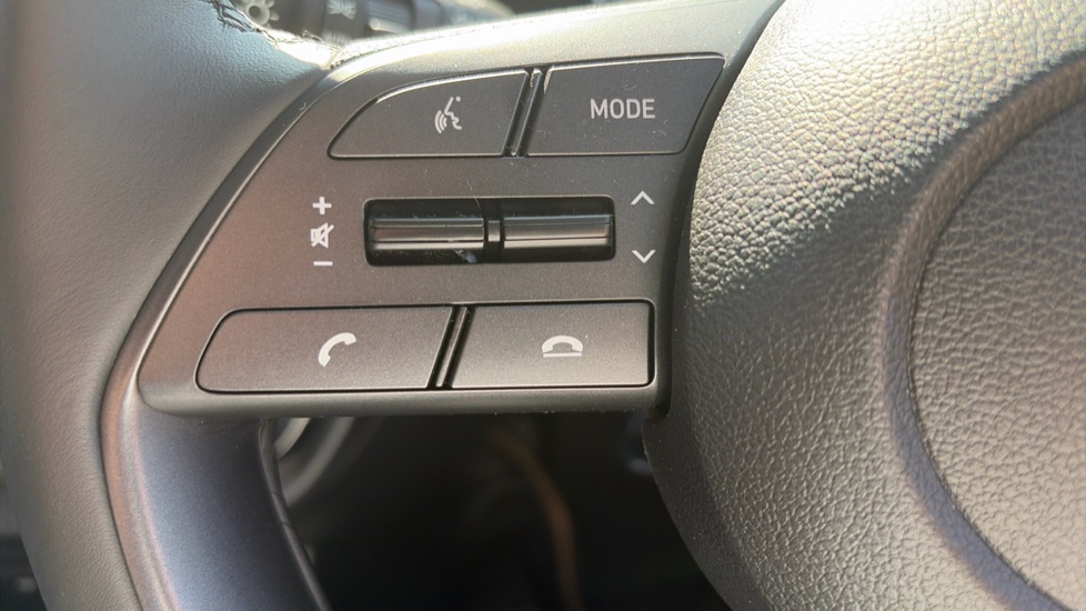 Hyundai BAYON 1.0 TGDi 48V MHEV Premium 5dr DCT Petrol Hatchback - Image 26