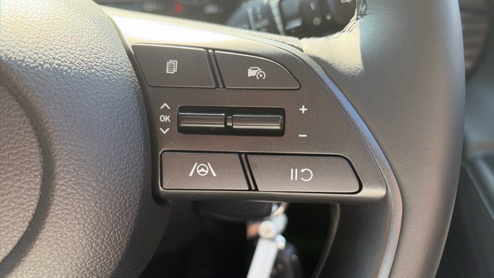 Hyundai BAYON 1.0 TGDi 48V MHEV Premium 5dr DCT Petrol Hatchback - Image 27