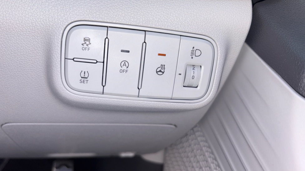 Hyundai BAYON 1.0 TGDi [120] 48V MHEV Ultimate 5dr DCT Petrol Hatchback - Image 22