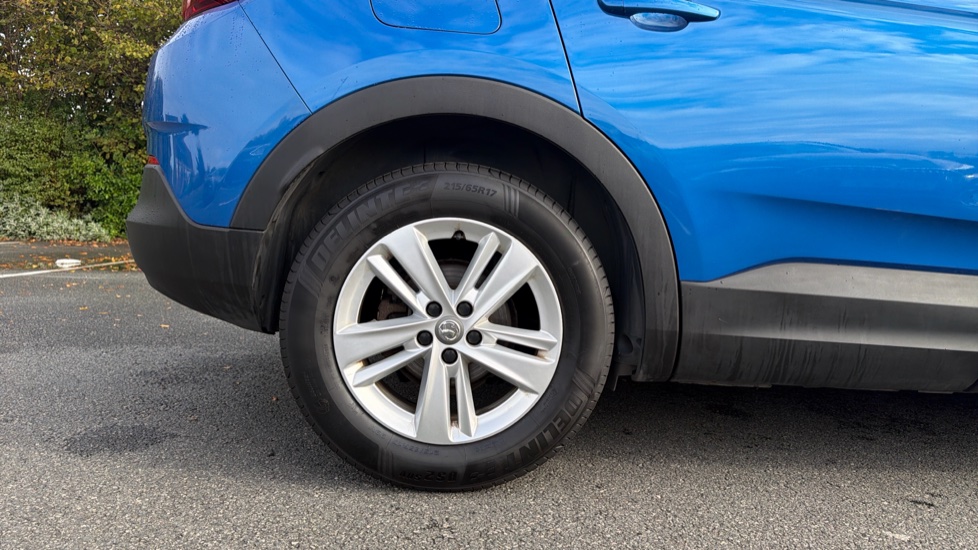 Vauxhall Grandland X 1.2 Turbo SE 5dr Auto [8 Speed] Petrol Hatchback - Image 7