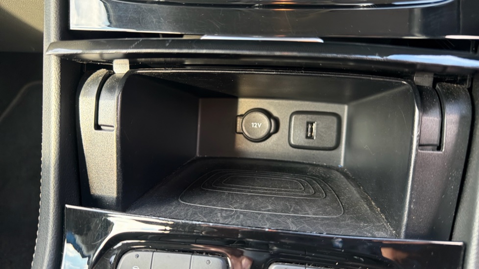 Vauxhall Grandland X 1.2 Turbo SE 5dr Auto [8 Speed] Petrol Hatchback - Image 39