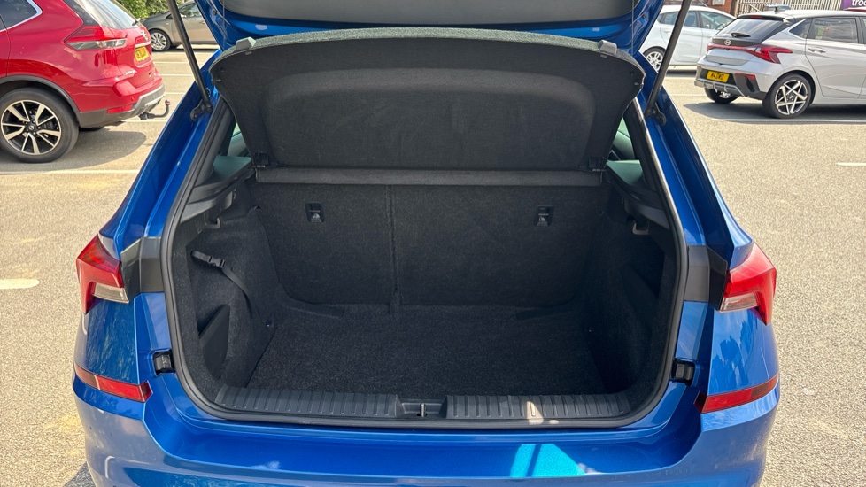 Skoda Kamiq 1.0 TSI 110 Monte Carlo 5dr Petrol Hatchback - Image 4