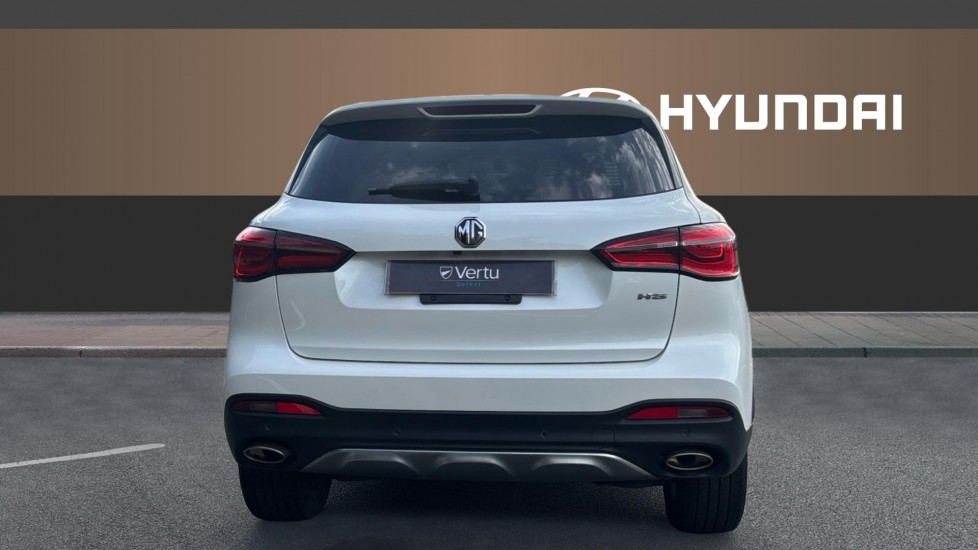 MG HS 1.5 T-GDI Exclusive 5dr DCT Petrol Hatchback - Image 6