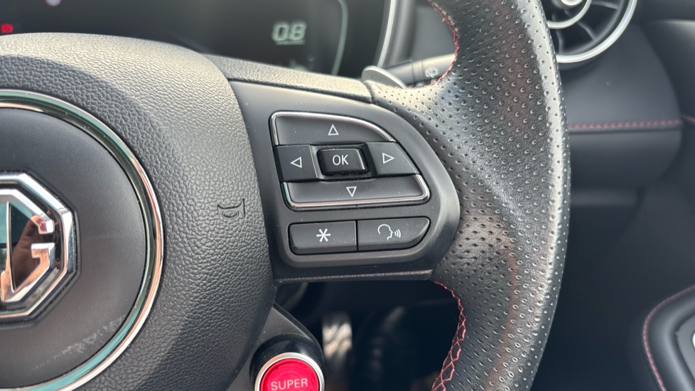 MG HS 1.5 T-GDI Exclusive 5dr DCT Petrol Hatchback - Image 22