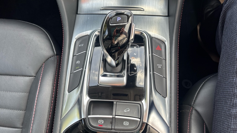 MG HS 1.5 T-GDI Exclusive 5dr DCT Petrol Hatchback - Image 30