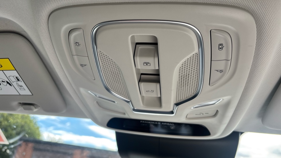 MG HS 1.5 T-GDI Exclusive 5dr DCT Petrol Hatchback - Image 33