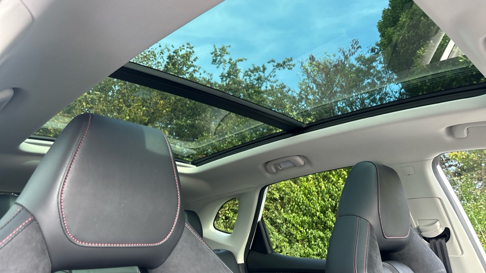 MG HS 1.5 T-GDI Exclusive 5dr DCT Petrol Hatchback - Image 34