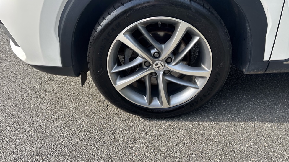 MG HS 1.5 T-GDI Exclusive 5dr DCT Petrol Hatchback - Image 37