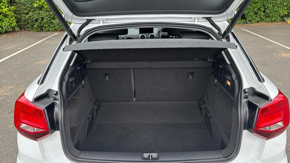 Audi Q2 30 TFSI Sport 5dr Petrol Estate - Image 4