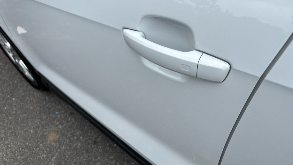 Audi Q2 30 TFSI Sport 5dr Petrol Estate - Image 36