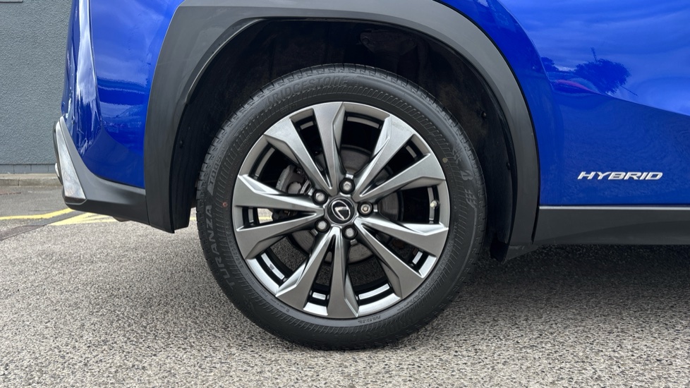 Lexus UX 250h 2.0 F-Sport 5dr CVT [Nav] Hybrid Hatchback - Image 7