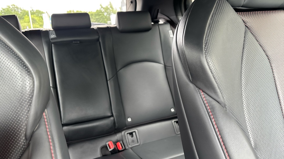 Lexus UX 250h 2.0 F-Sport 5dr CVT [Nav] Hybrid Hatchback - Image 15