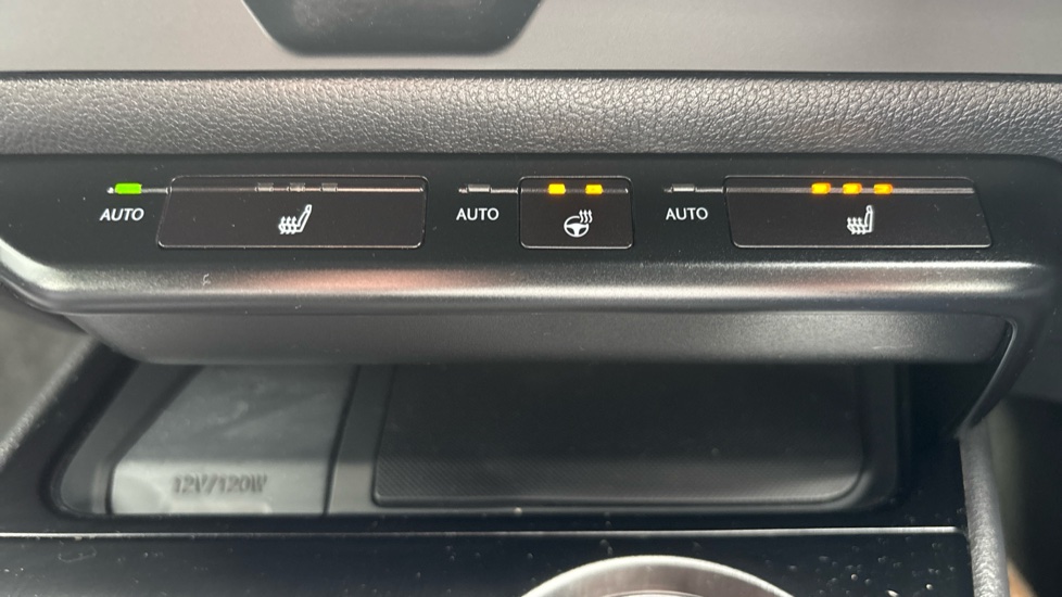 Lexus UX 250h 2.0 F-Sport 5dr CVT [Nav] Hybrid Hatchback - Image 23