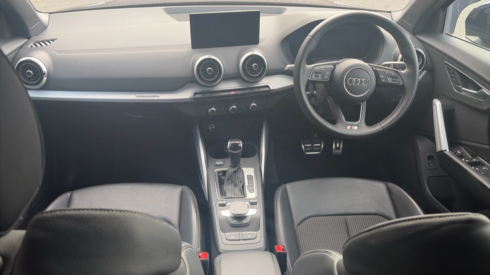 Audi Q2 35 TFSI S Line 5dr S Tronic Petrol Estate - Image 10