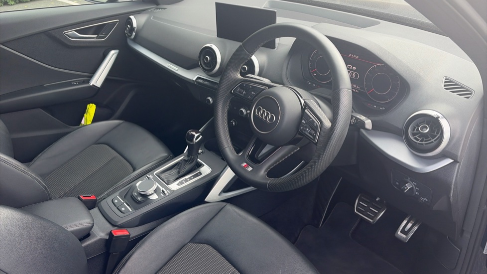 Audi Q2 35 TFSI S Line 5dr S Tronic Petrol Estate - Image 11