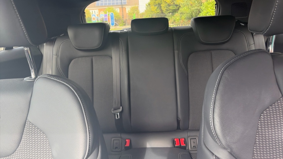 Audi Q2 35 TFSI S Line 5dr S Tronic Petrol Estate - Image 15