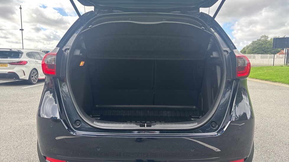 Honda Jazz 1.5 i-MMD Hybrid SR 5dr eCVT Hybrid Hatchback - Image 4