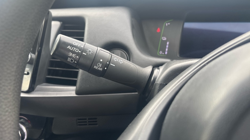 Honda Jazz 1.5 i-MMD Hybrid SR 5dr eCVT Hybrid Hatchback - Image 24