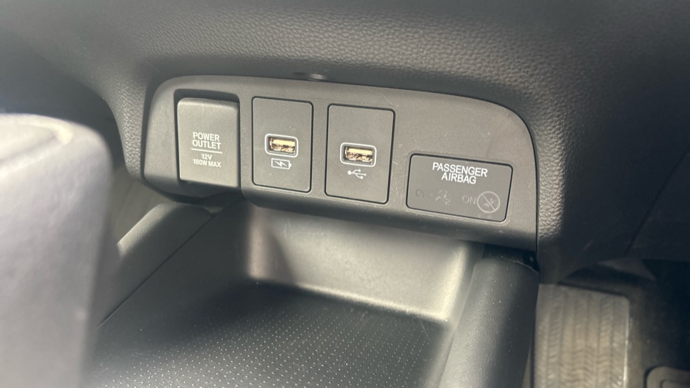 Honda Jazz 1.5 i-MMD Hybrid SR 5dr eCVT Hybrid Hatchback - Image 31
