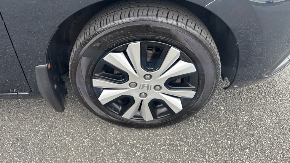 Honda Jazz 1.5 i-MMD Hybrid SR 5dr eCVT Hybrid Hatchback - Image 37