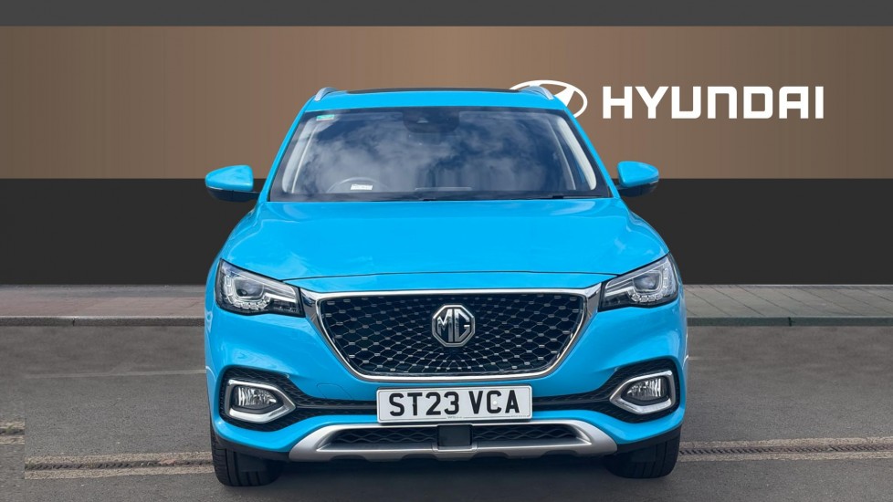 MG HS 1.5 T-GDI Exclusive 5dr DCT Petrol Hatchback - Image 3