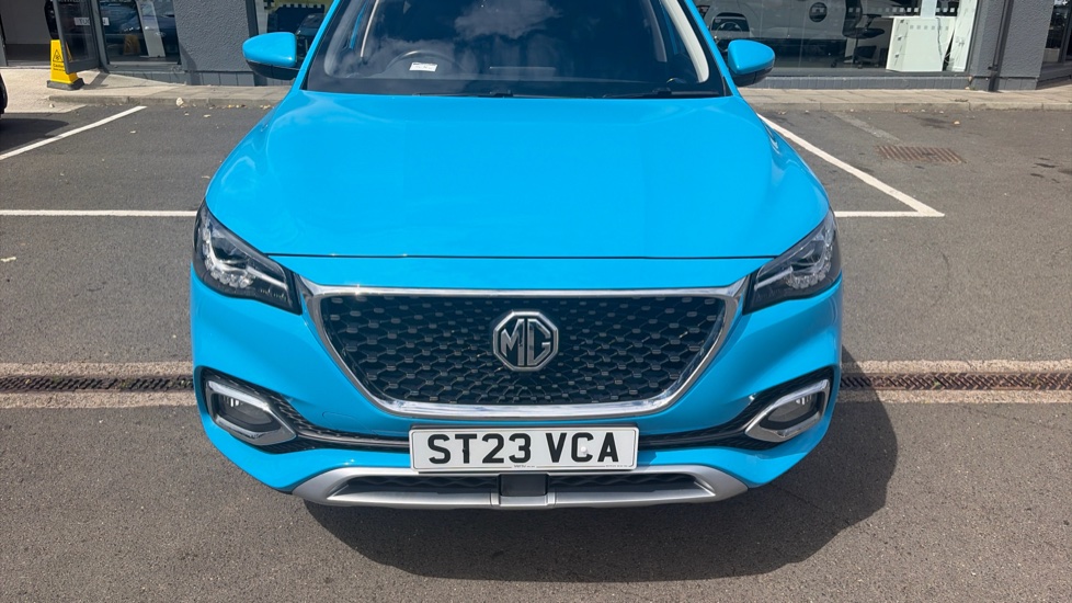 MG HS 1.5 T-GDI Exclusive 5dr DCT Petrol Hatchback - Image 8