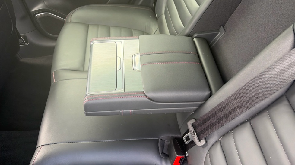 MG HS 1.5 T-GDI Exclusive 5dr DCT Petrol Hatchback - Image 33