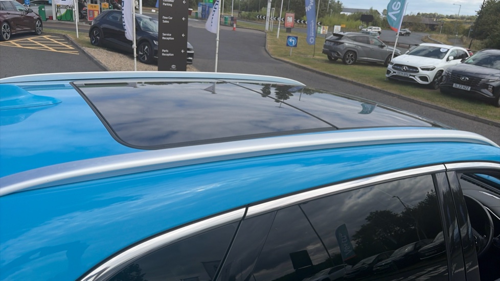 MG HS 1.5 T-GDI Exclusive 5dr DCT Petrol Hatchback - Image 39