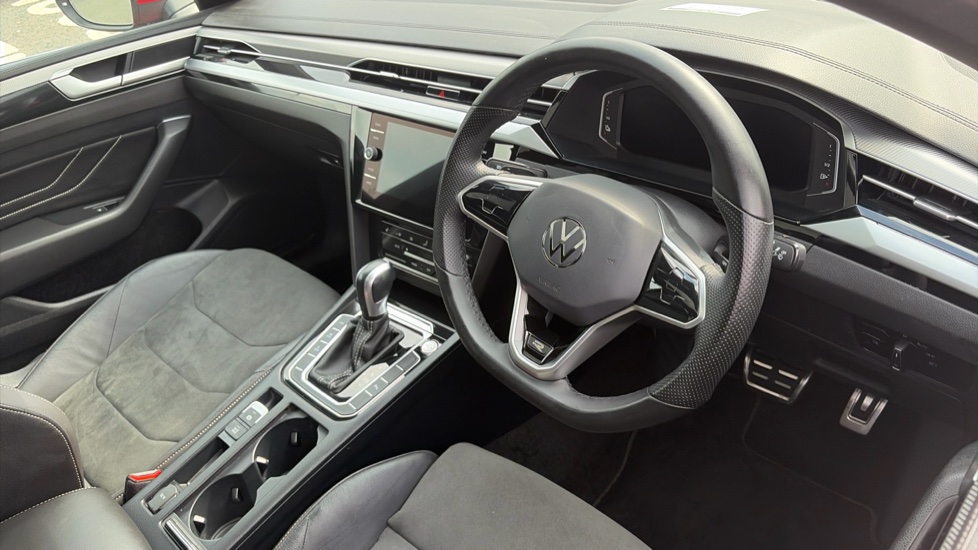 Volkswagen Arteon 1.4 TSI eHybrid R-Line 5dr DSG Hatchback - Image 11