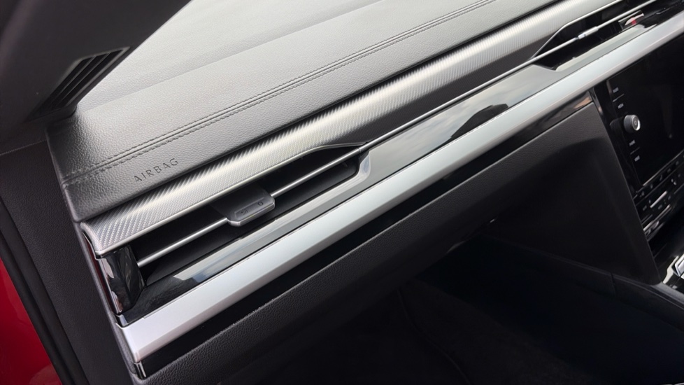 Volkswagen Arteon 1.4 TSI eHybrid R-Line 5dr DSG Hatchback - Image 34