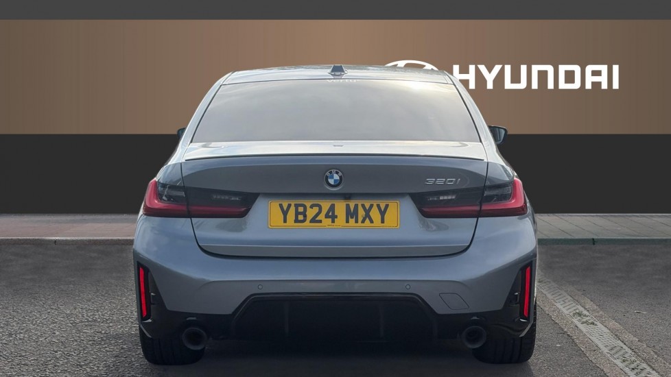 BMW 3 Series 320i M Sport 4dr Step Auto Petrol Saloon - Image 6