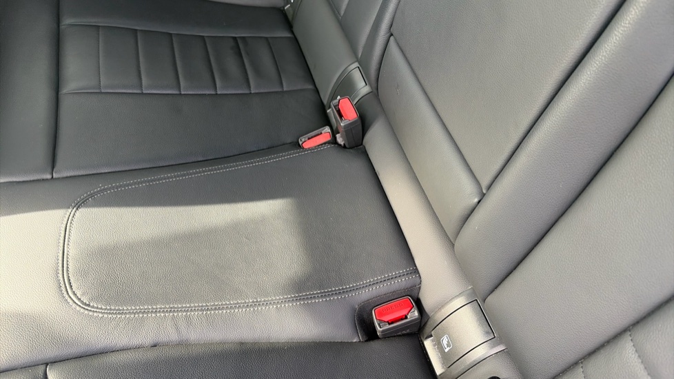 BMW 3 Series 320i M Sport 4dr Step Auto Petrol Saloon - Image 17